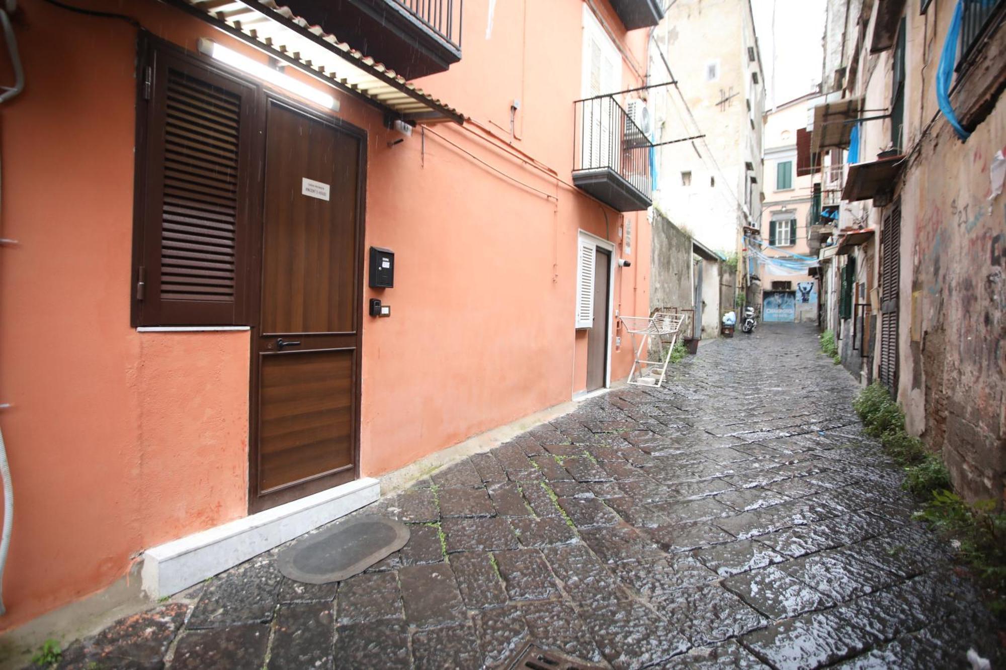 Appartamento Vincent'S House Napoli Esterno foto